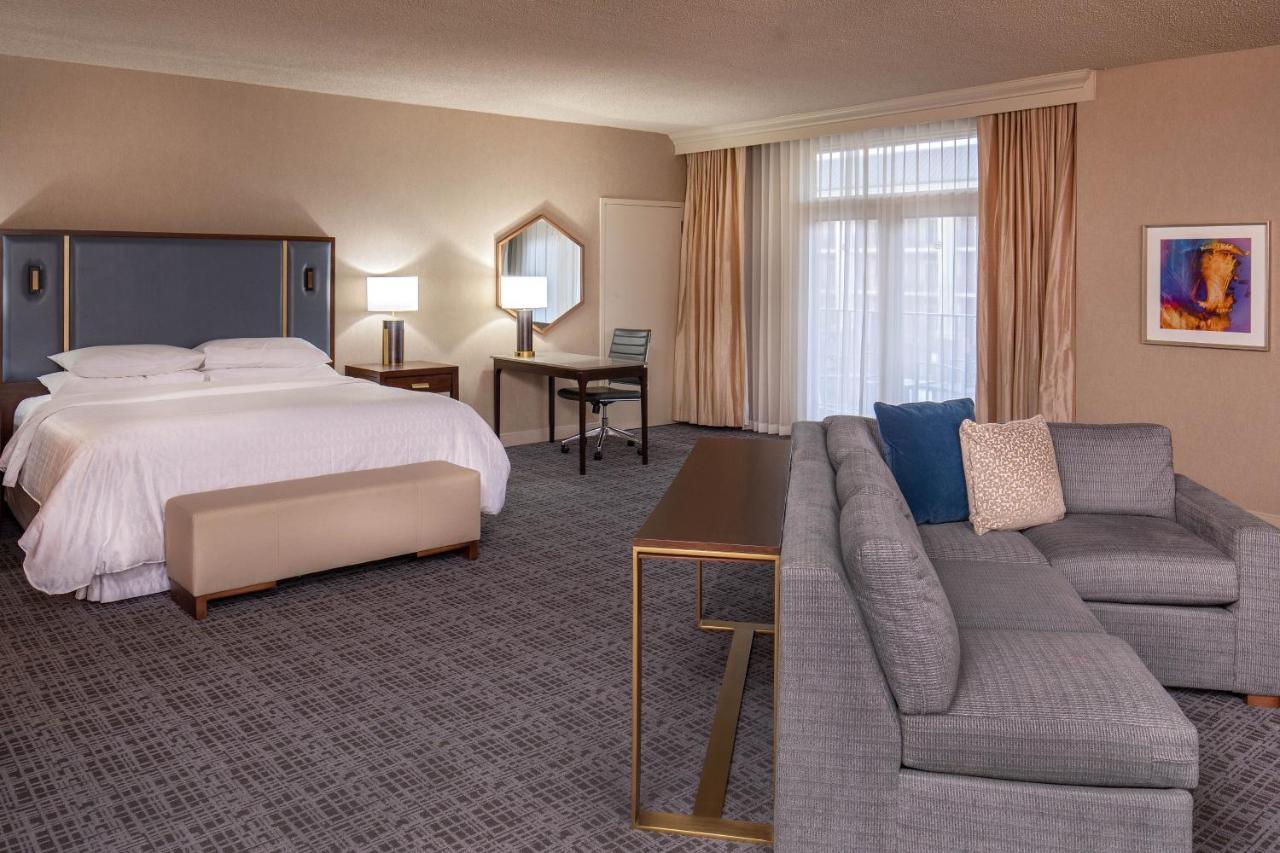 Sheraton Music Airport Hotel